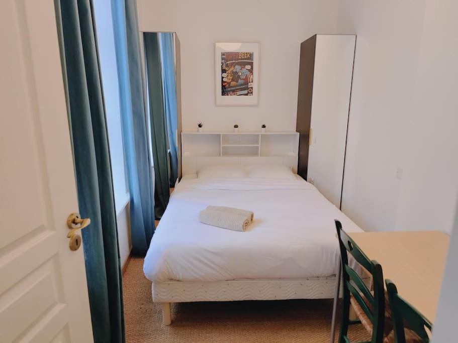 Appartement Lumineux Et Calme Parking Gratuit 里尔 外观 照片